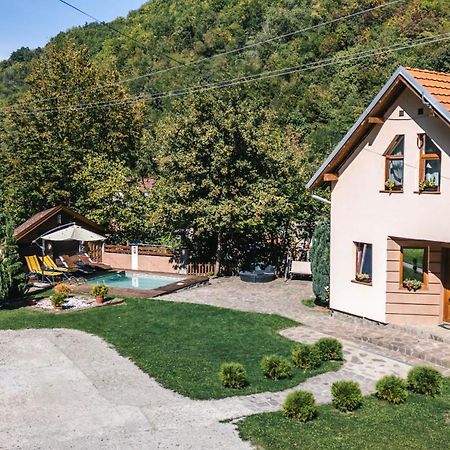 Lodge Zeleni Svet Crni Vrh Exterior foto